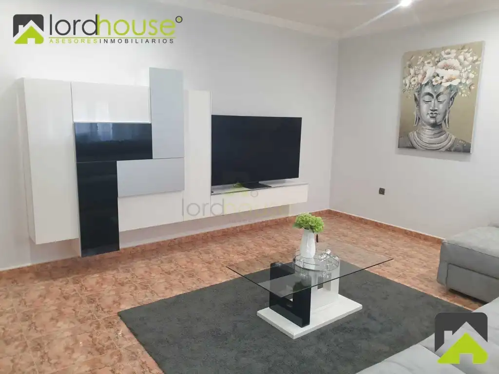 Houses for sale in Calle Francisco Pizarro, San Antonio