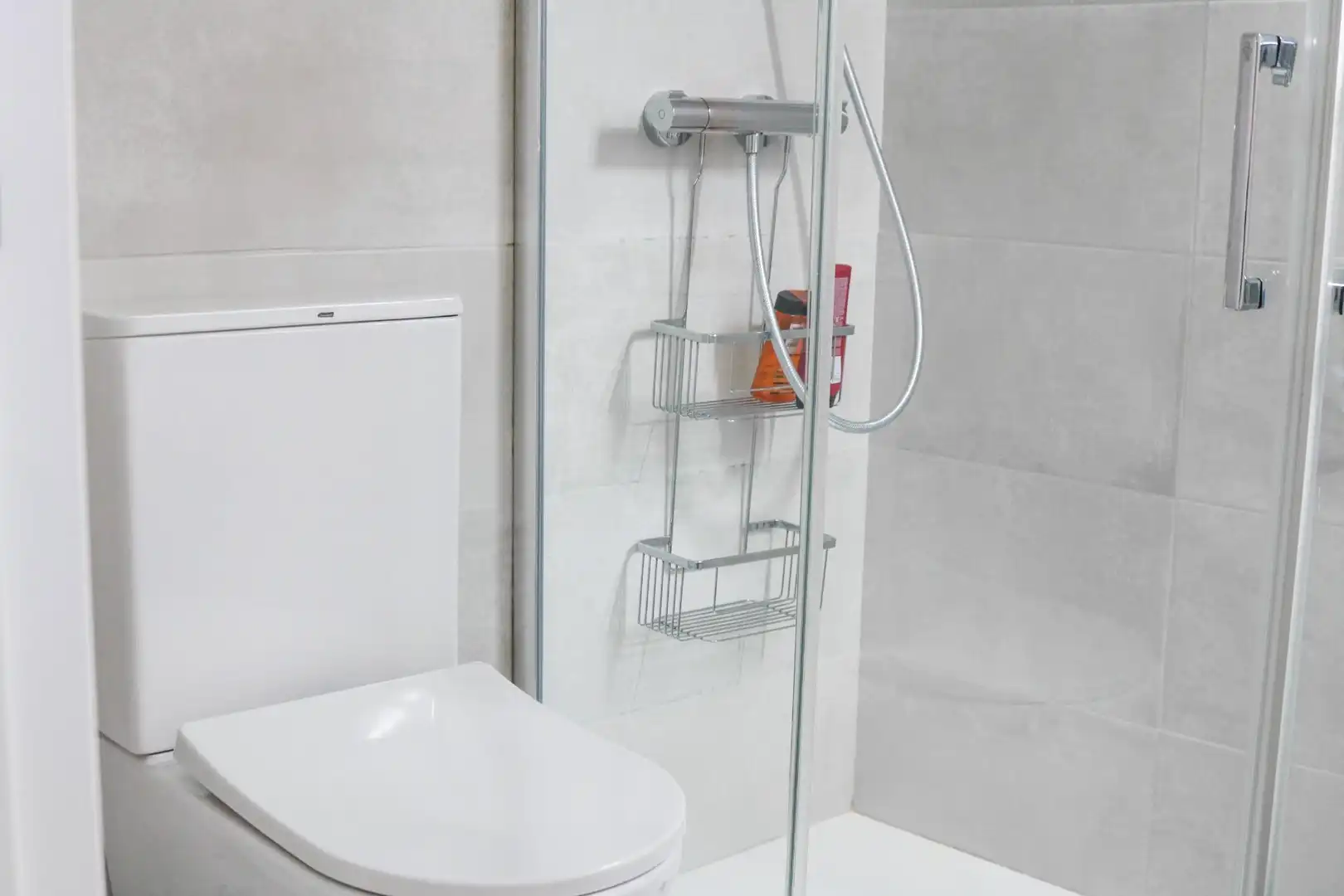 Bathroom of Flat for sale in Vilanova i la Geltrú  with Air Conditioner, Parquet flooring and Balcony