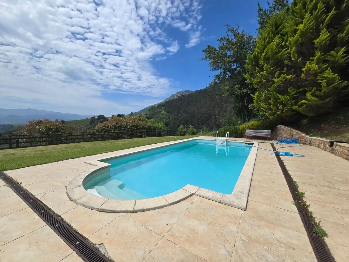Casa amb piscina en venda a Parres, imagen 34