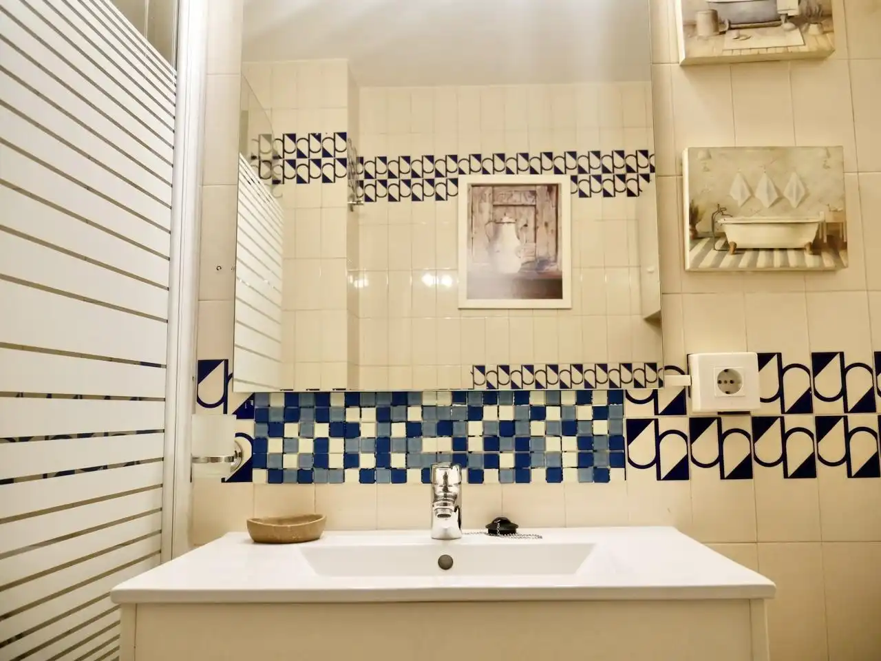 Baño de Piso en venta en Sevilla con Aire acondicionado, Terraza y Balcón