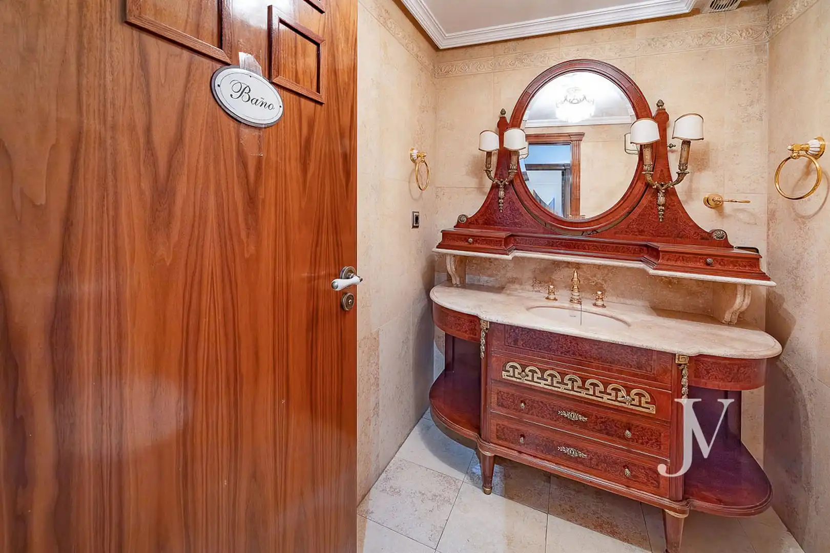 Houses for sale in Nueva España