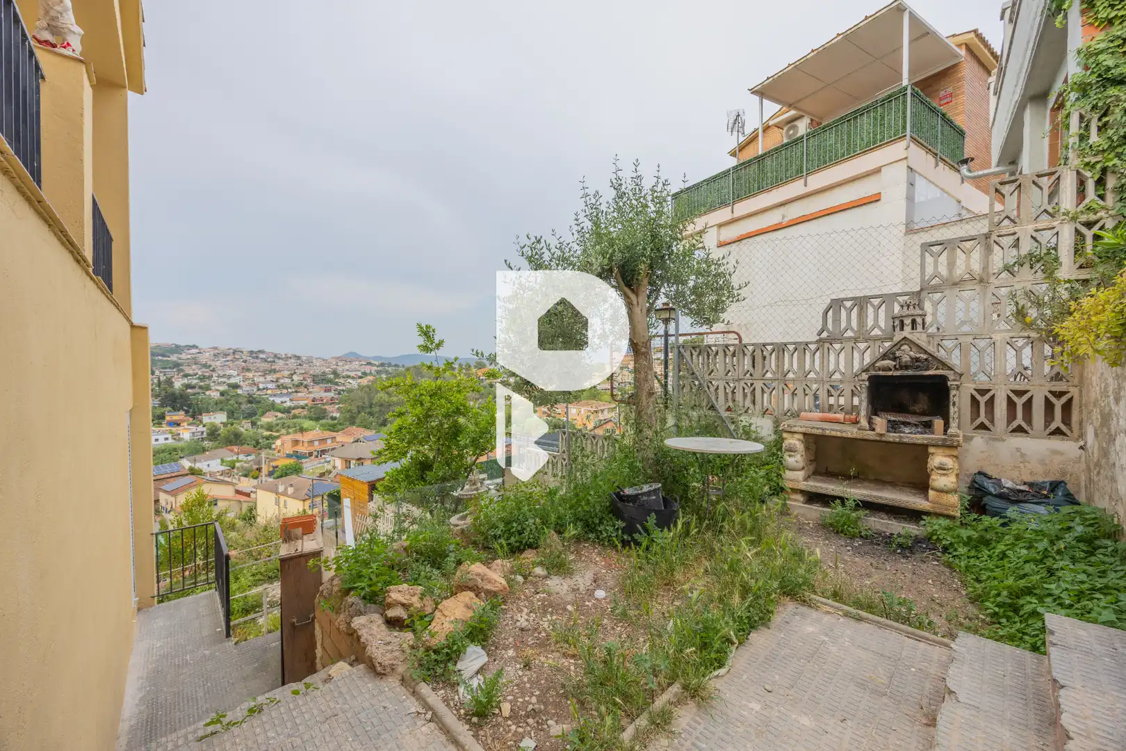 Casa o xalet en venda en Sant Vicenç Dels Horts amb Aire condicionat, Calefacció i Jardí privat