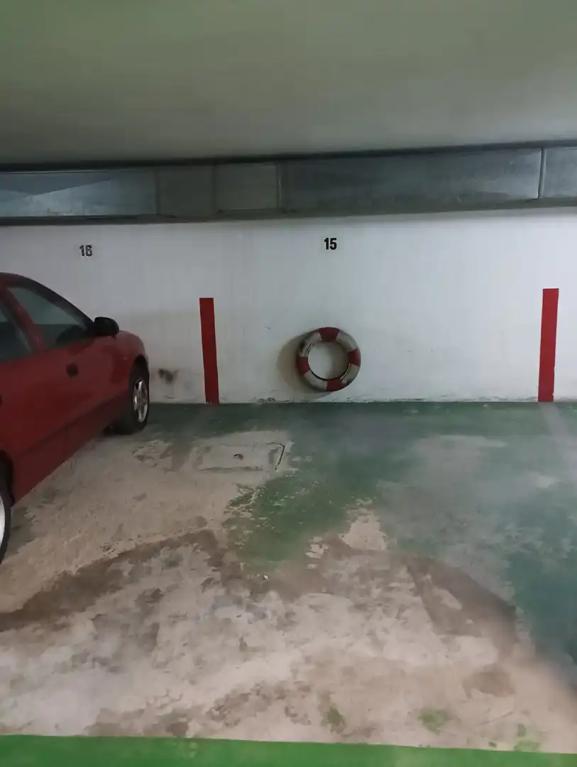 Aparcamiento en venta en Plaza de España