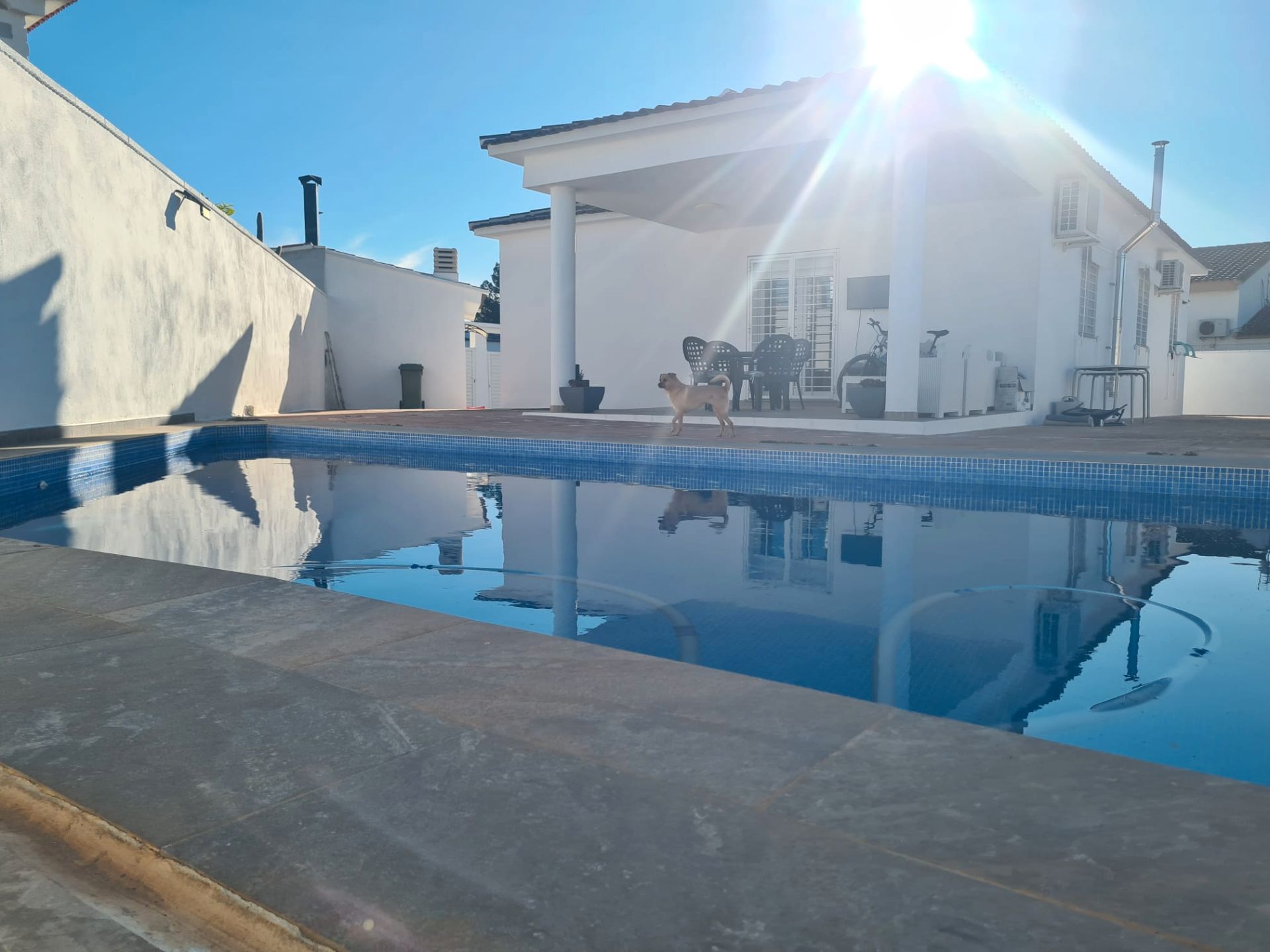 Piscina de Casa o xalet en venda en La Pobla de Vallbona amb Aire condicionat, Calefacció i Jardí privat