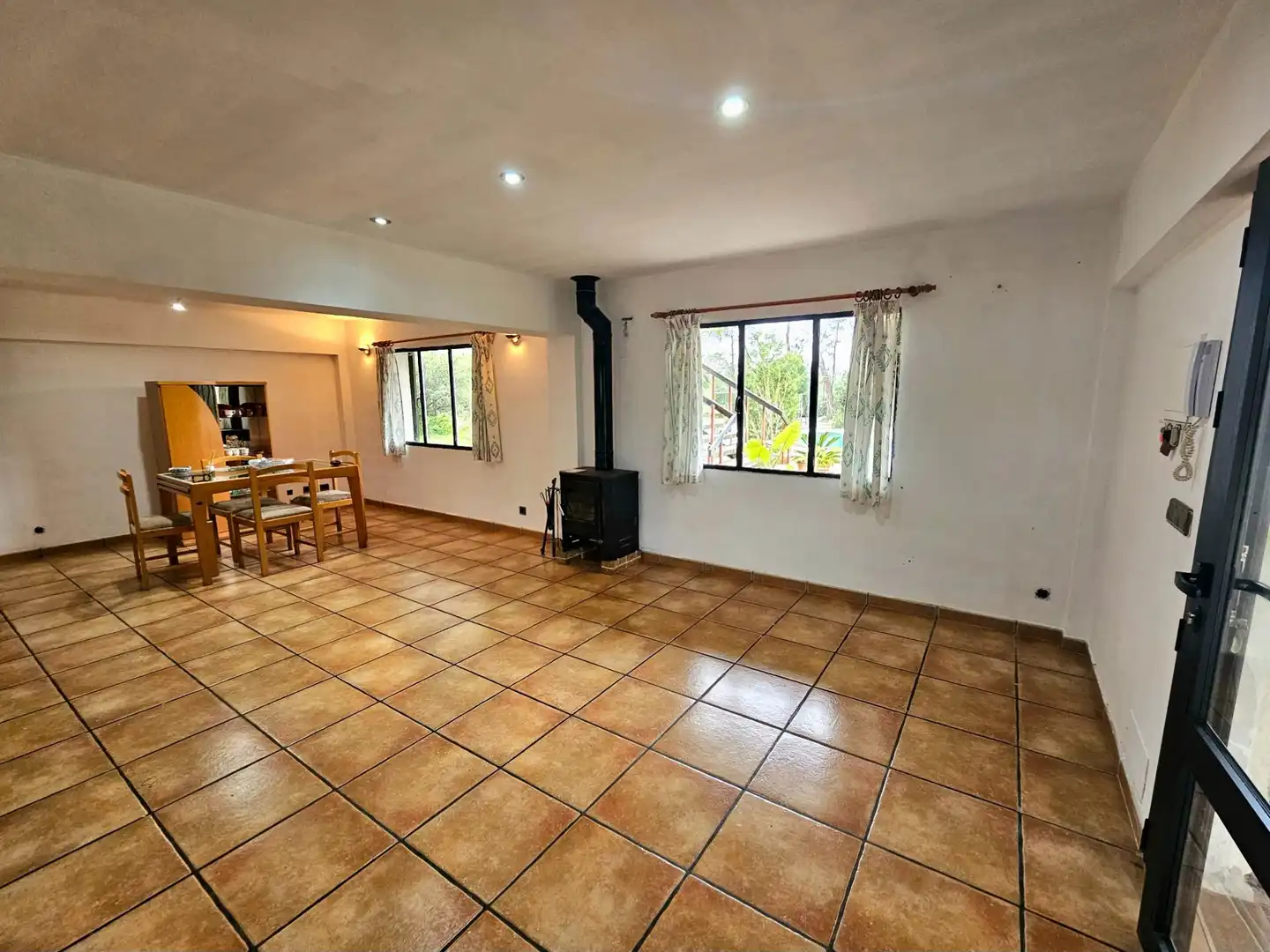 Sala d'estar de Finca rústica en venda en Algaida amb Calefacció, Jardí privat i Traster