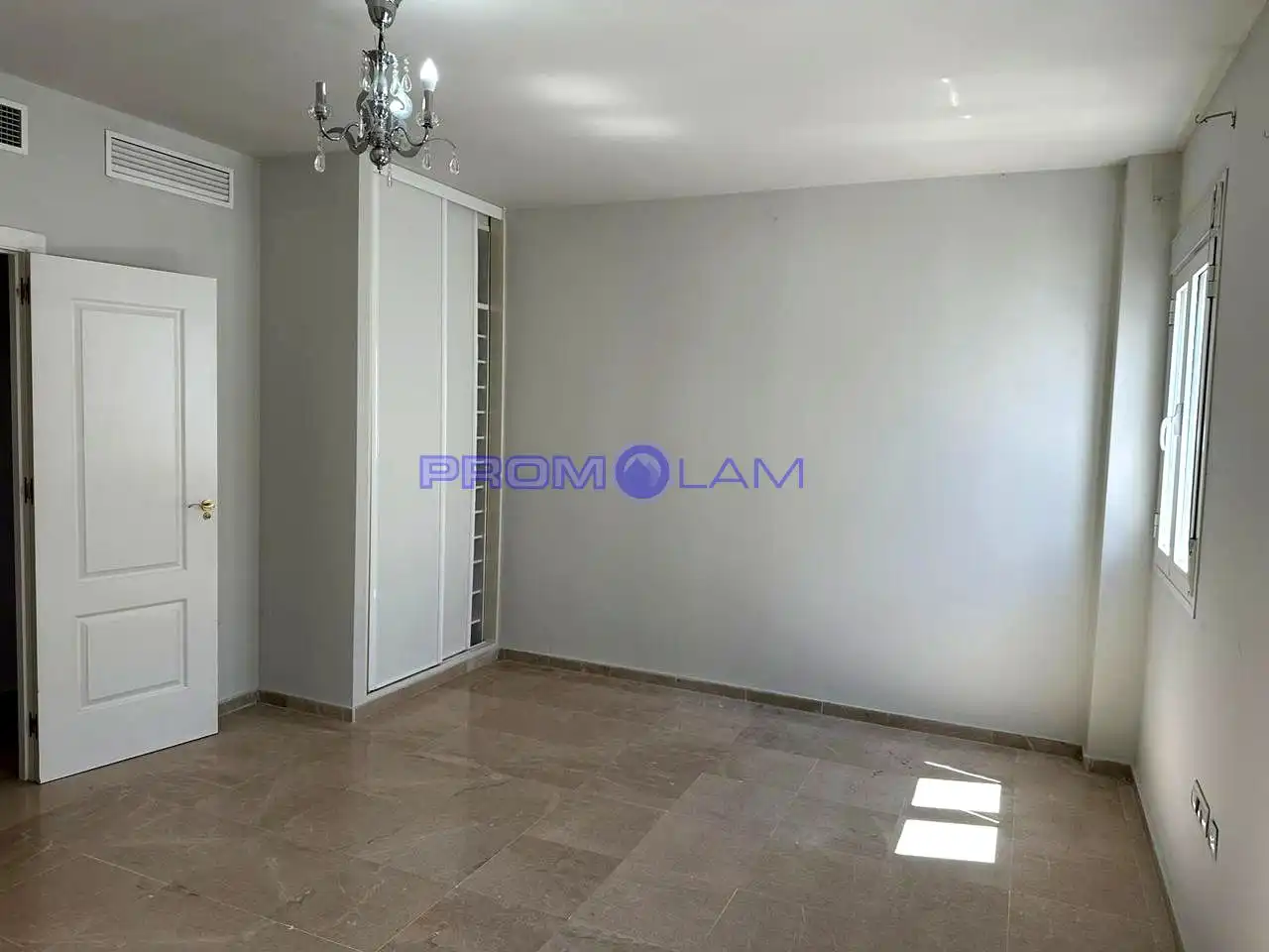 Habitación de Piso en venta en Gelves con Terraza