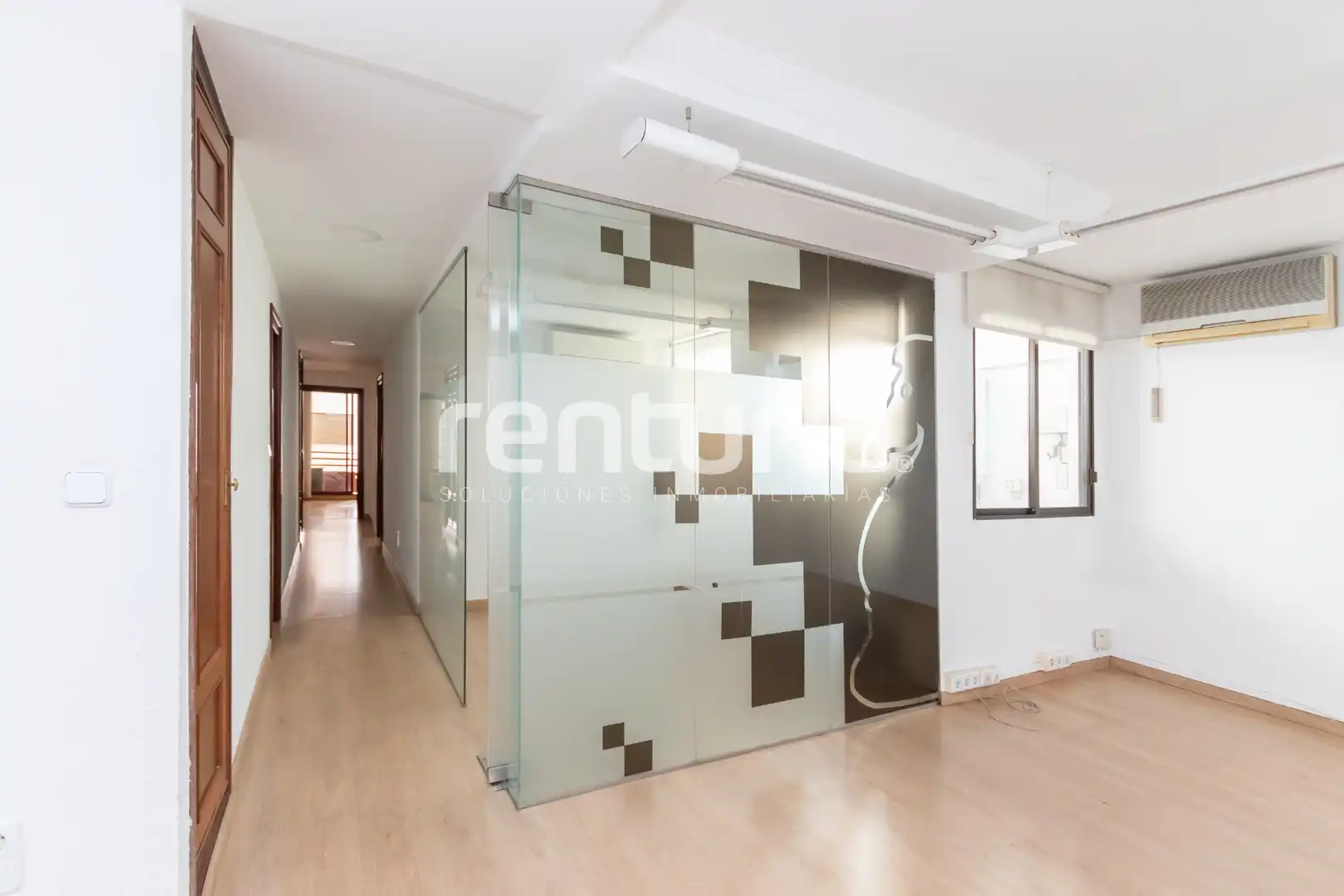 Piso en venta en Valencia con Aire acondicionado, Calefacción y Balcón