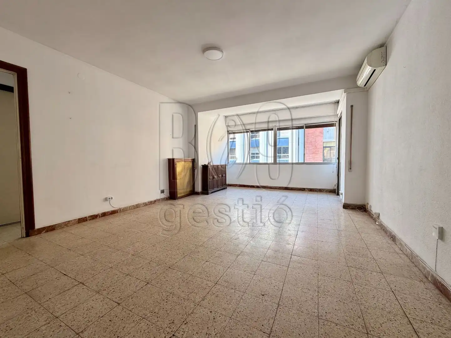 Piso en venta en Tarragona con Aire acondicionado, Calefacción y Terraza