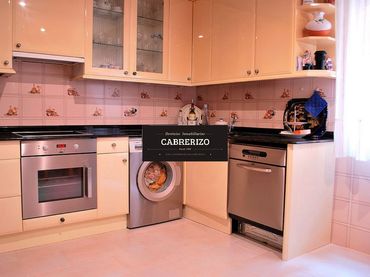 Wohnung mit Aufzug zum Verkauf in Calle General Vara de Rey
