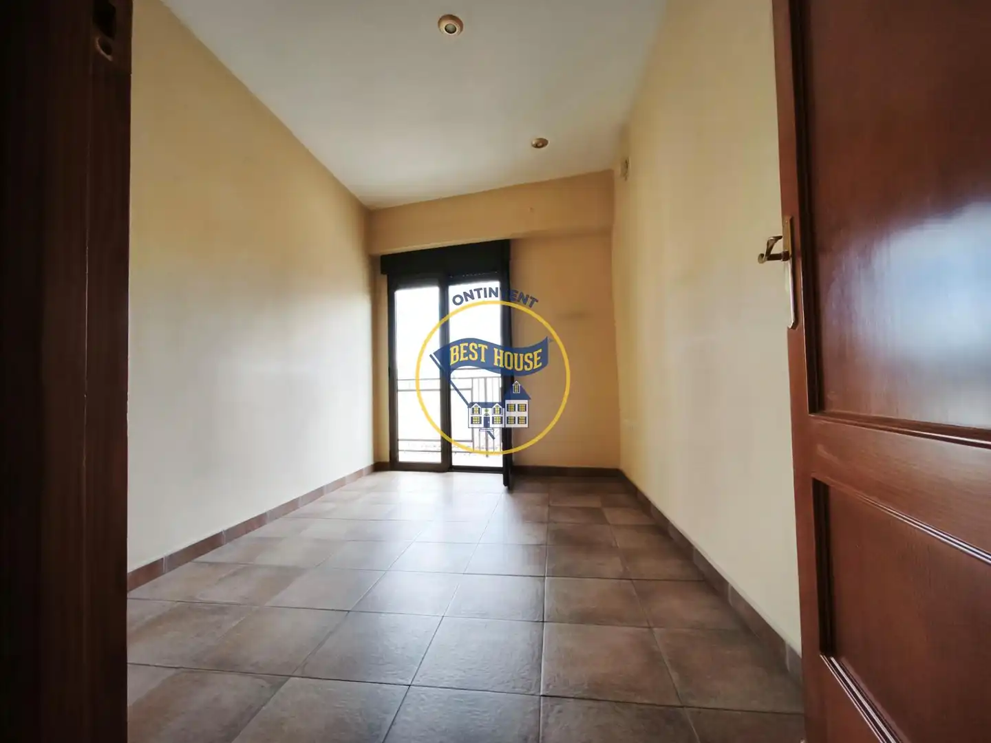 Piso en venta en L'Énova con Trastero
