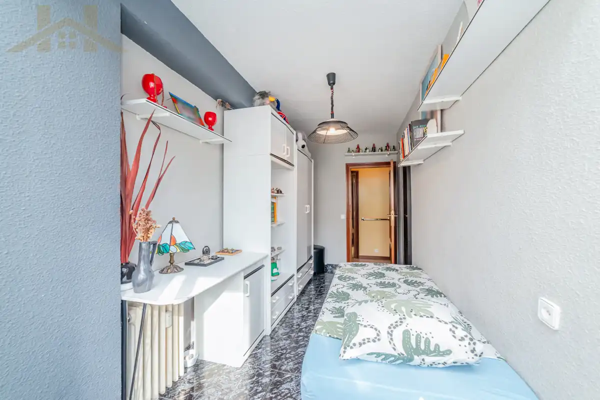 Bedroom of Flat for sale in Alcorcón  with Heating, Terrace and Furnished