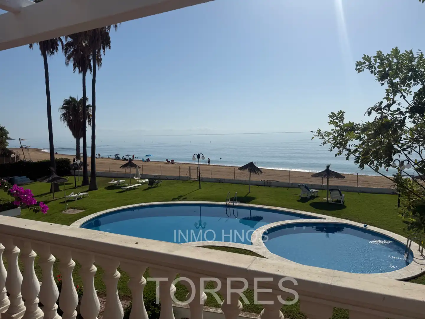Piscina de Casa adosada en venta en Benicarló con Aire acondicionado, Jardín privado y Terraza