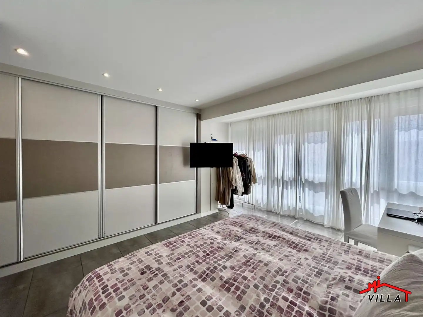 Habitación de Piso en venta en Laredo con Calefacción y Terraza