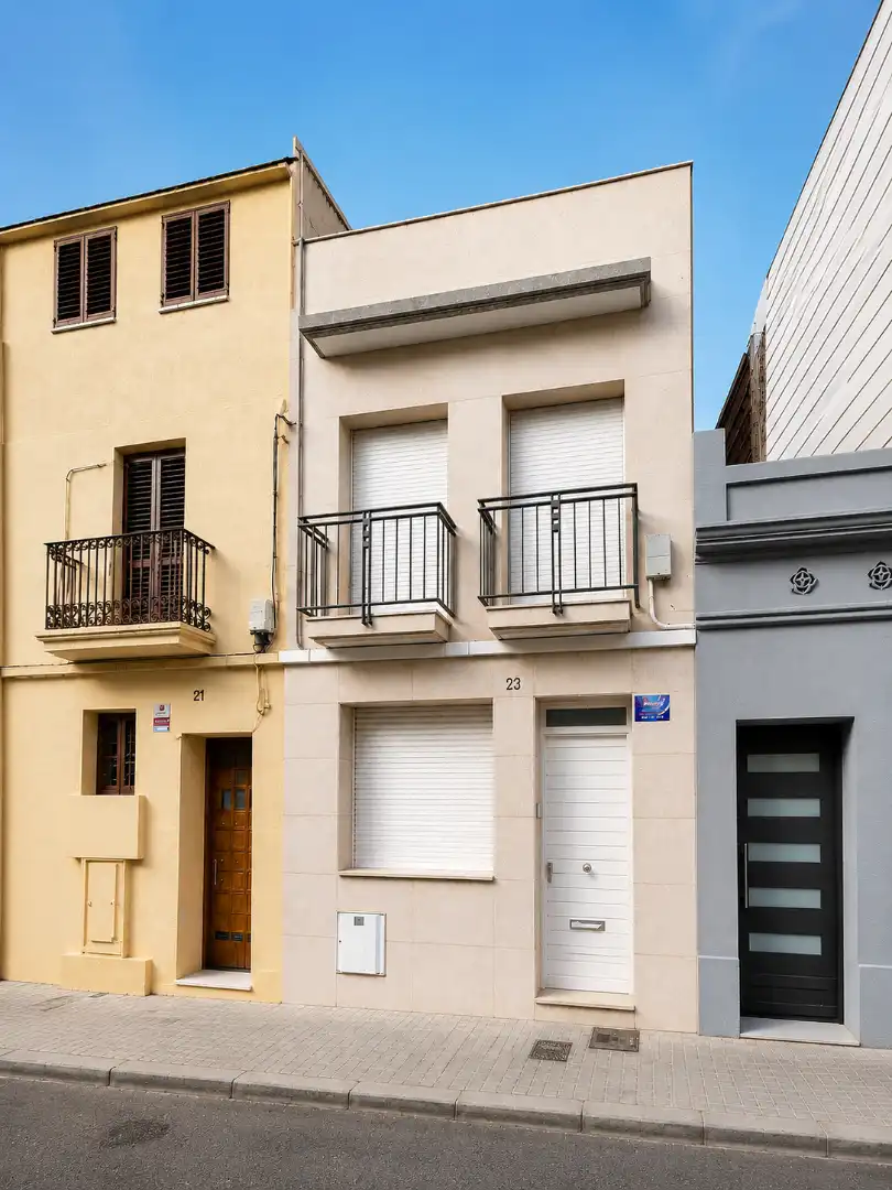 Vista exterior de Casa o xalet en venda en Granollers amb Aire condicionat, Calefacció i Parquet