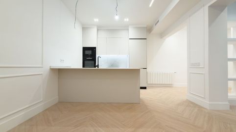 Foto 2 de Piso en venta en Doctor Castelo, Ibiza de Madrid, Madrid Capital