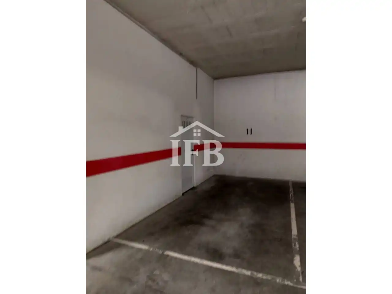 Parking of Flat for sale in Badajoz  with Air Conditioner, Heating and Storage room