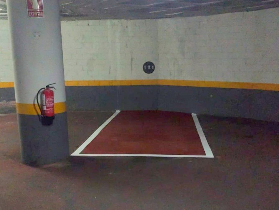 Parking of Garage for sale in  Madrid Capital