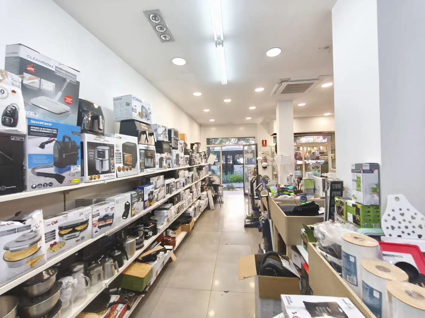 Business premises for sale in Avinguda Sant Esteve, imagen 8