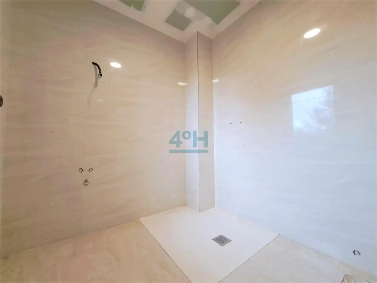 Baño de Casa o chalet en venta en O Carballiño   con Calefacción, Jardín privado y Terraza