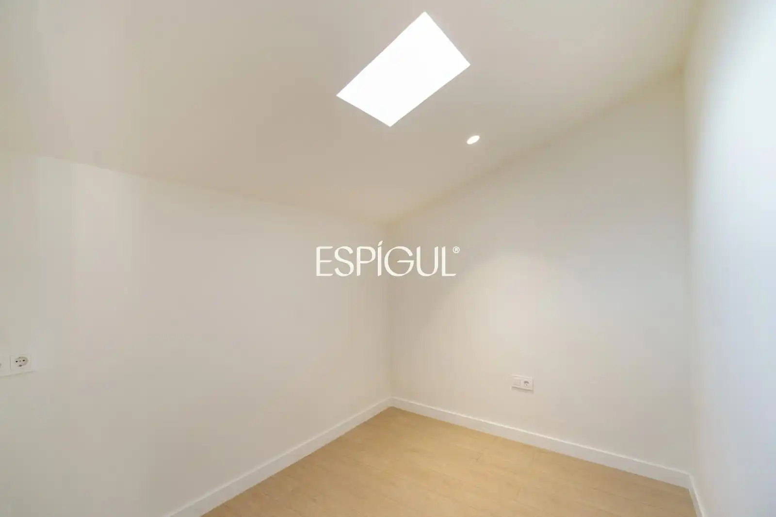 Dormitori de Casa o xalet en venda en Sabadell amb Aire condicionat, Calefacció i Parquet