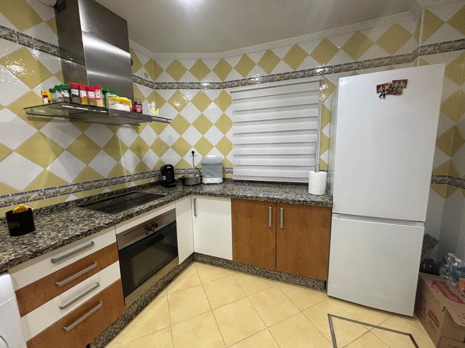 Kitchen of Single-family semi-detached for sale in  Sevilla Capital  with Terrace and Balcony