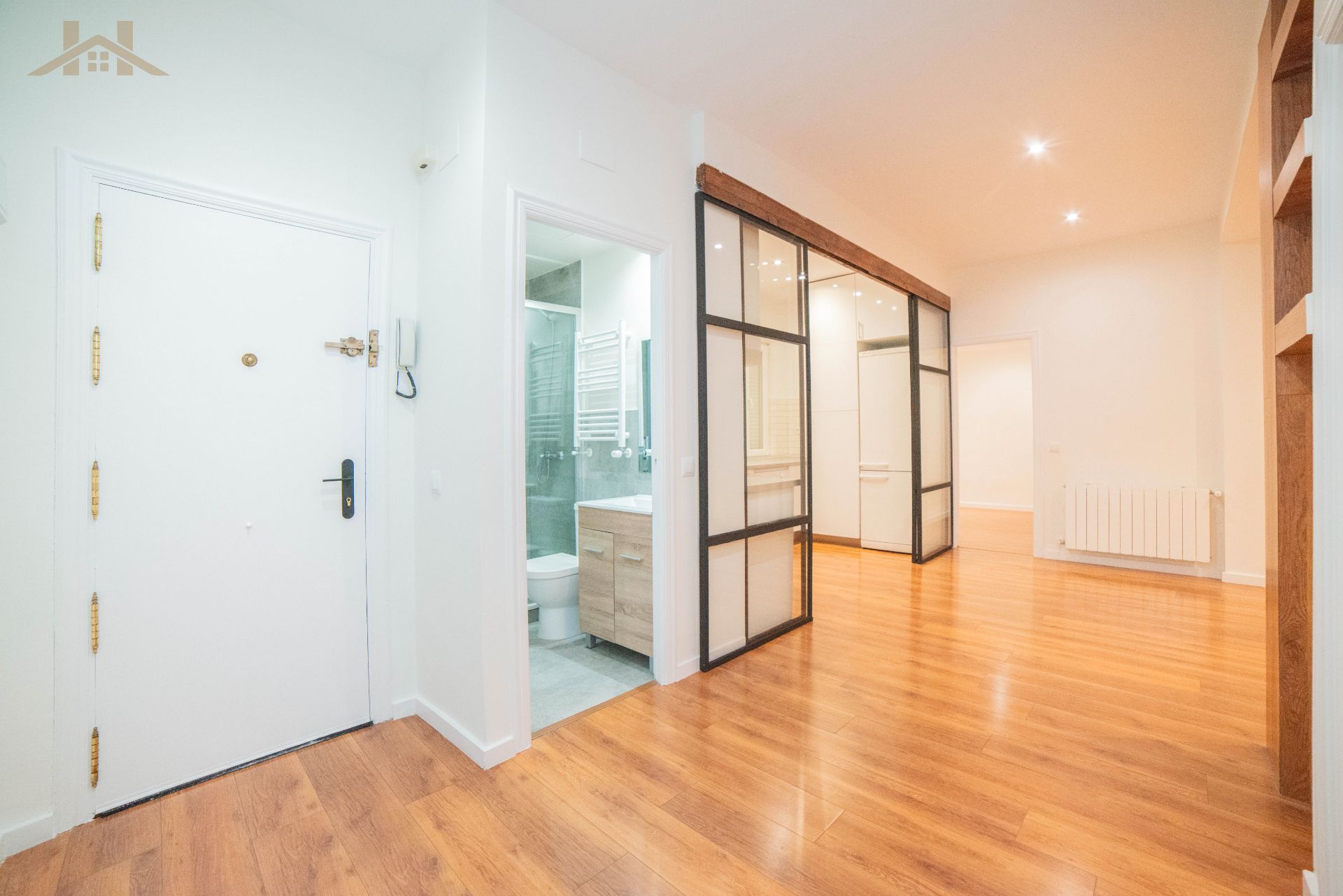 Flat for sale in Getafe  with Air Conditioner and Heating