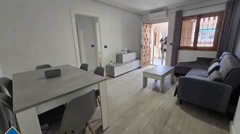 Foto 3 de Apartamento en venta en El Acequión, Torrevieja