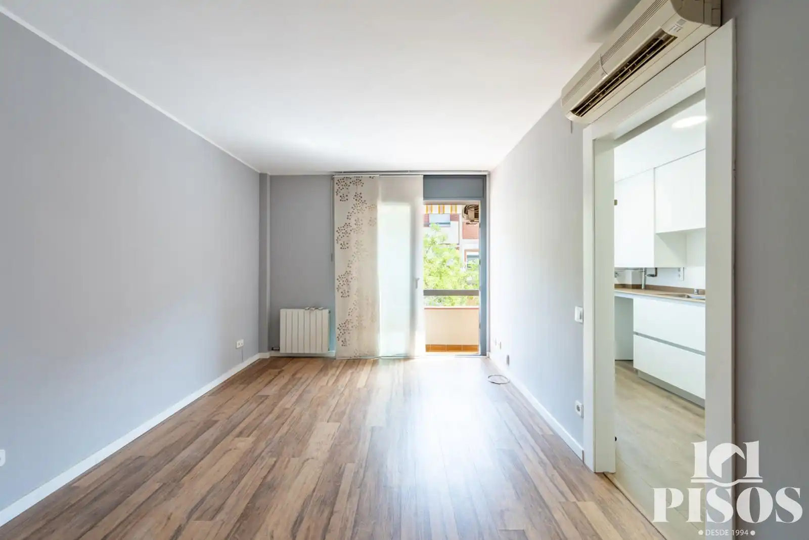 Dormitori de Àtic en venda en Rubí amb Aire condicionat, Calefacció i Parquet