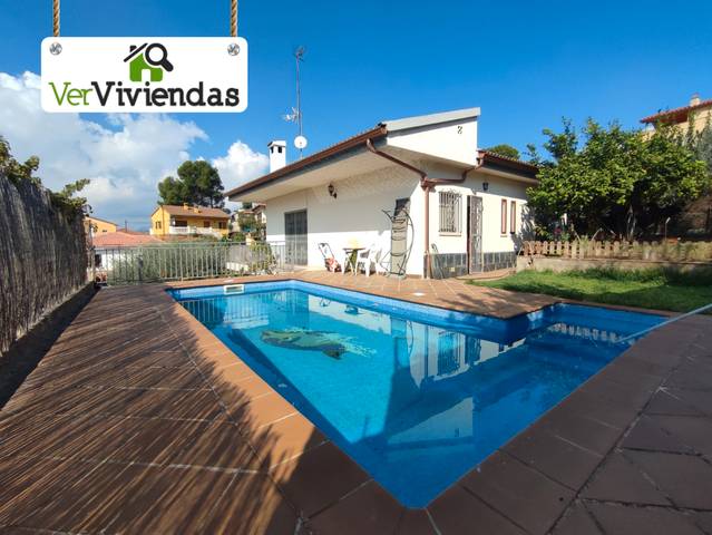 Casa-chalet en Venta en Carrer Baix Llobregat, 30 en Abrera