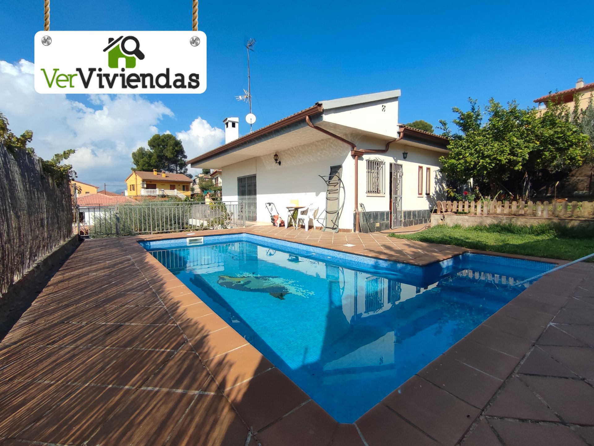 Garden of House or chalet for sale in Abrera  with Air Conditioner, Heating and Private garden