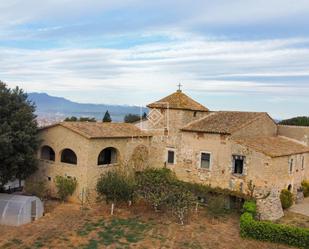 Vista exterior de Finca rústica en venda en Girona Capital amb Aire condicionat, Calefacció i Jardí privat