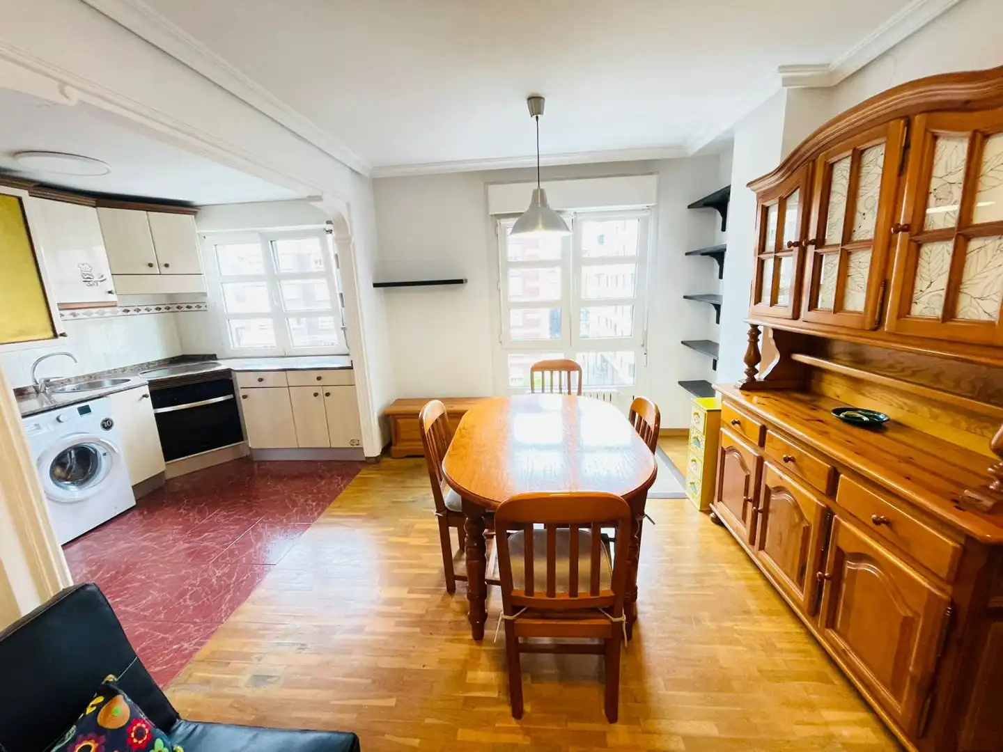 Esszimmer von Wohnungen zum Verkauf in Gijón  mit Heizung und Parkett