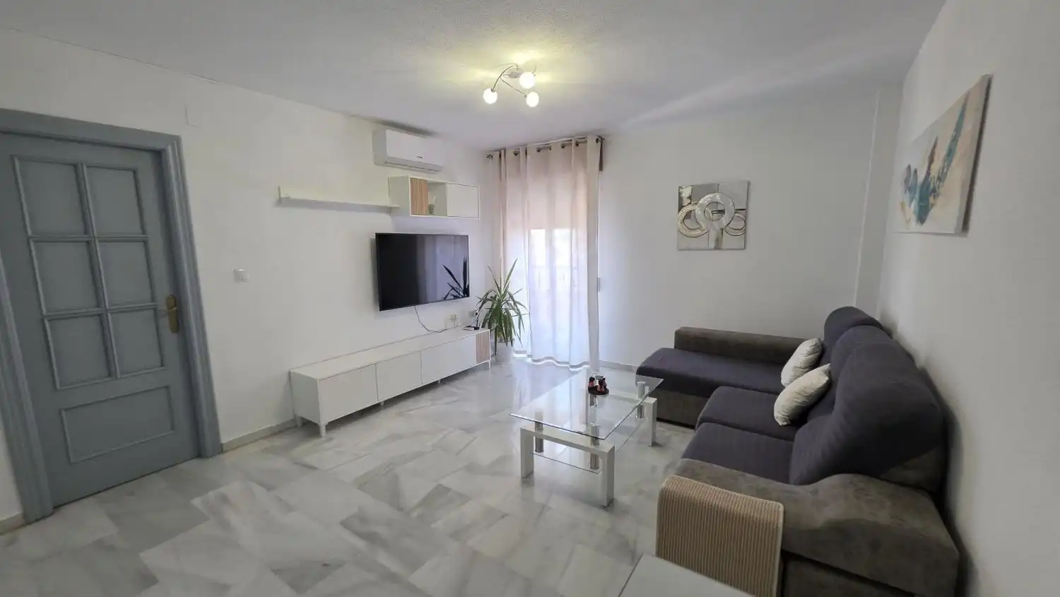 Flat for rent in Residencial Triana - Barrio Alto