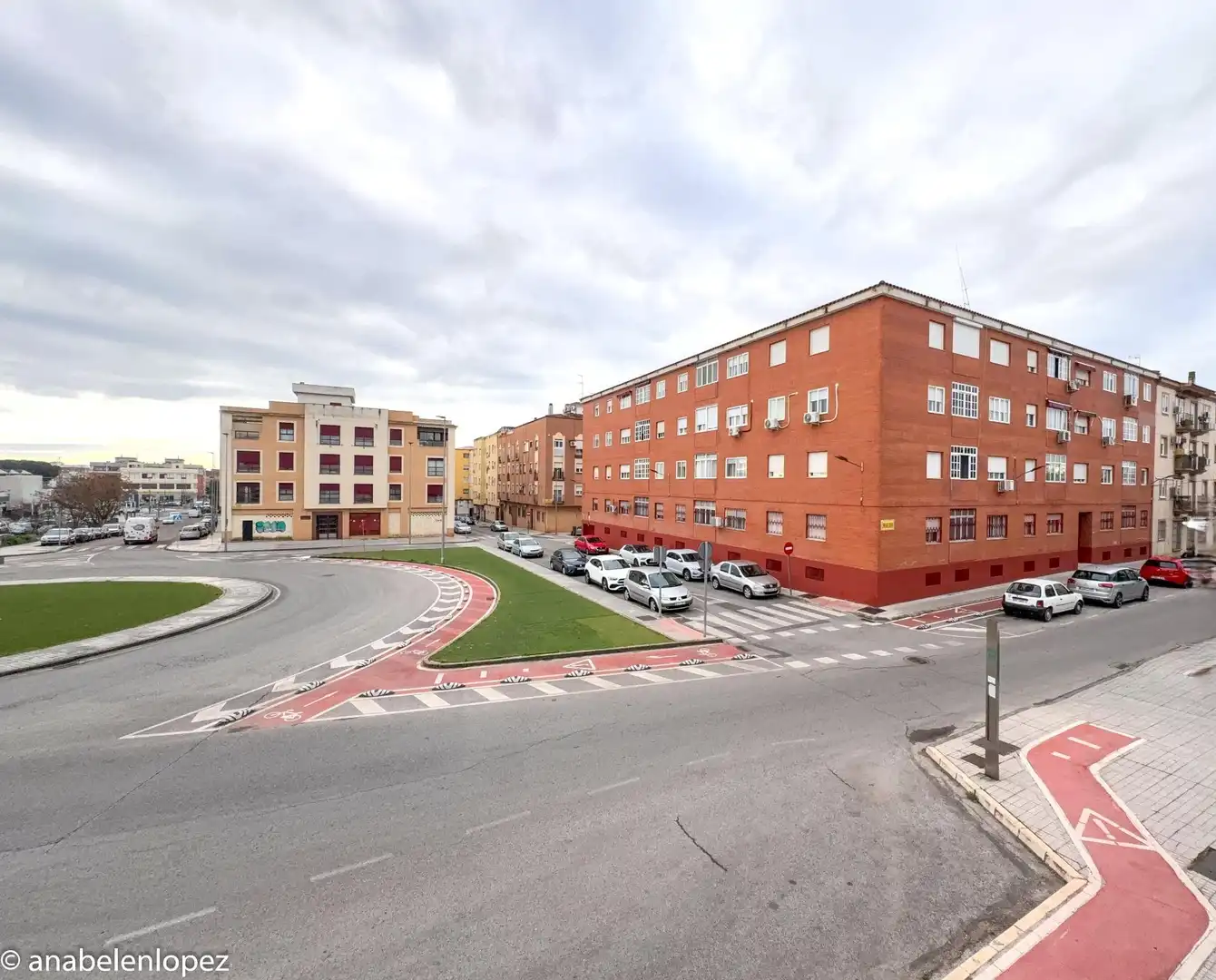 Außenansicht von Büro zur Miete in Badajoz mit Klimaanlage