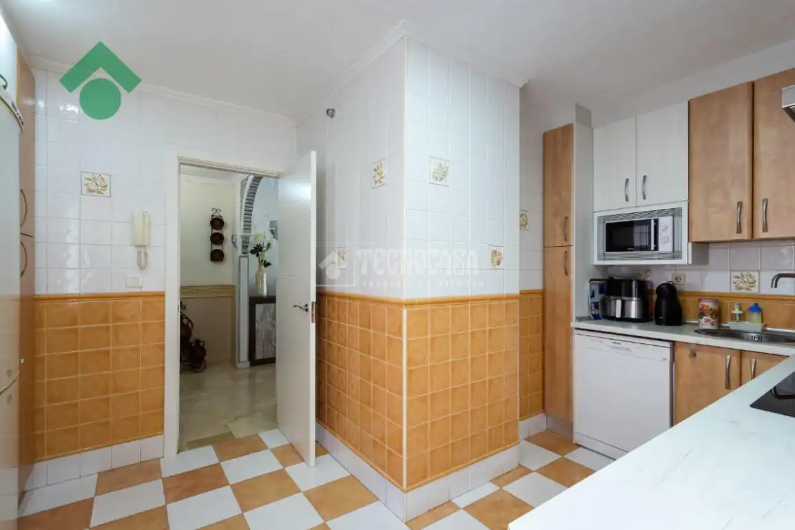 Kitchen of Flat for sale in Vélez-Málaga  with Terrace