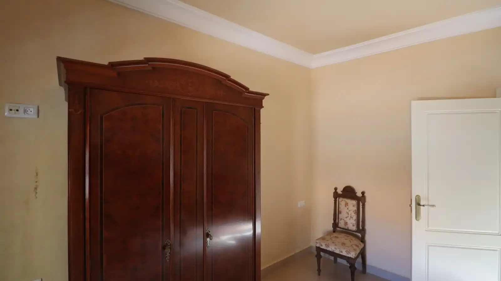 Habitación de Edificio en venta en Badajoz