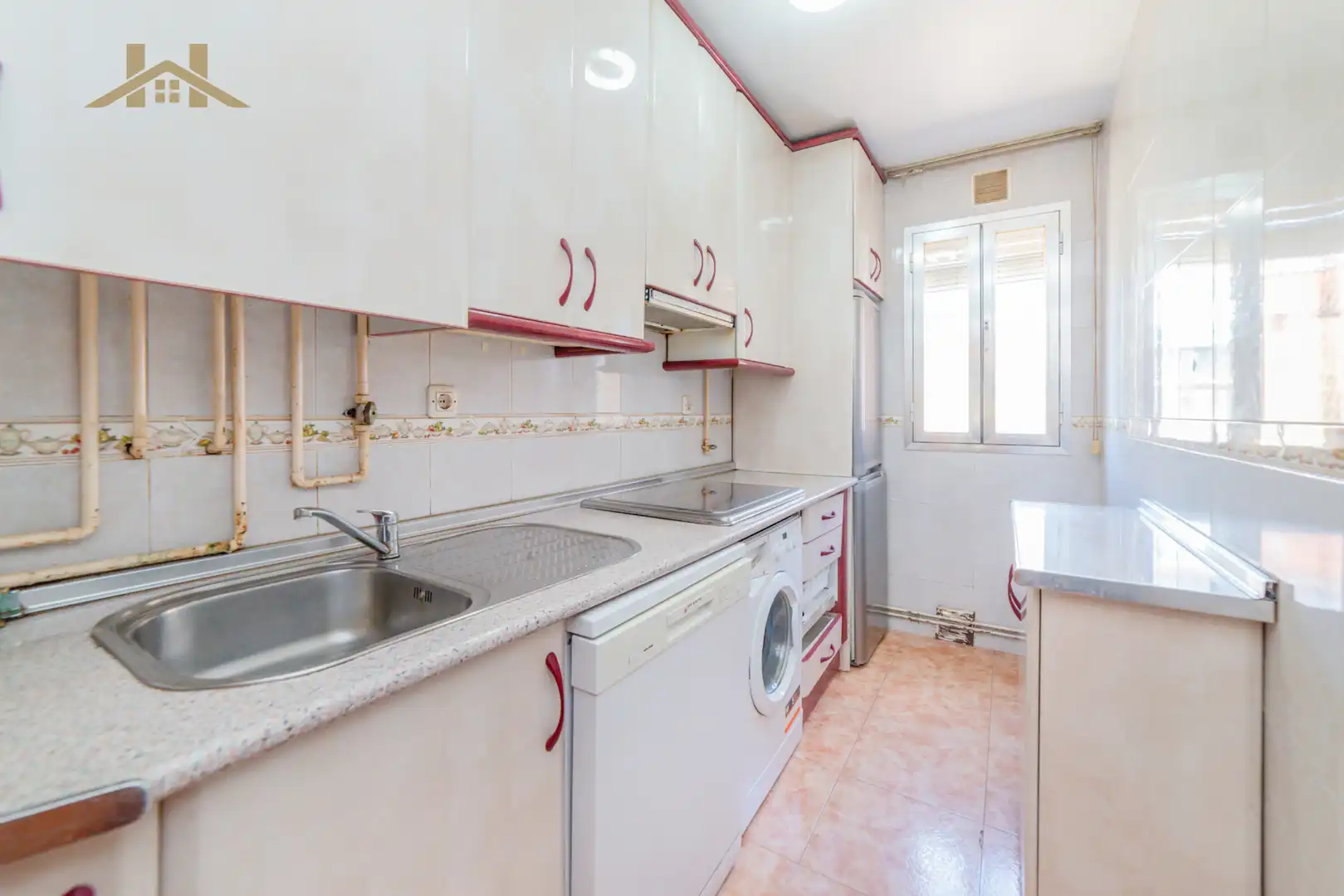 Kitchen of Flat for sale in Leganés  with Heating, Parquet flooring and Terrace