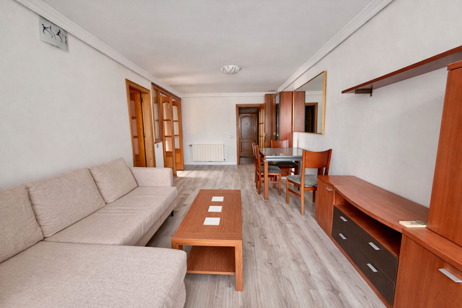 Sala d'estar de Pis en venda en Sant Boi de Llobregat amb Aire condicionat i Calefacció