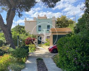 Vista exterior de Casa o xalet en venda en  Barcelona Capital amb Calefacció, Jardí privat i Terrassa