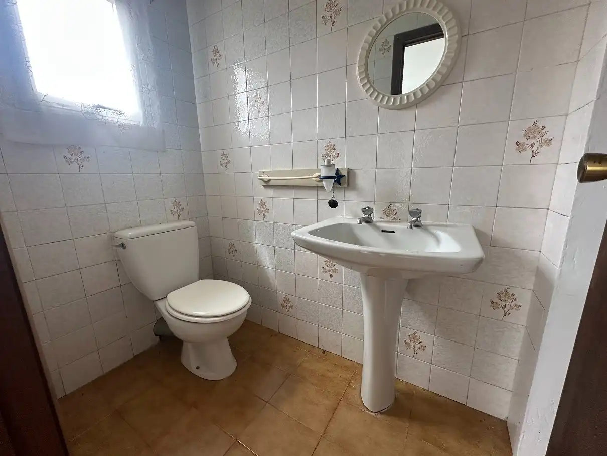Baño de Casa o chalet en venta en O Pino  con Jardín privado, Terraza y Amueblado