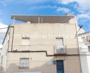 Exterior view of House or chalet for sale in Torreperogil  with Terrace and Storage room