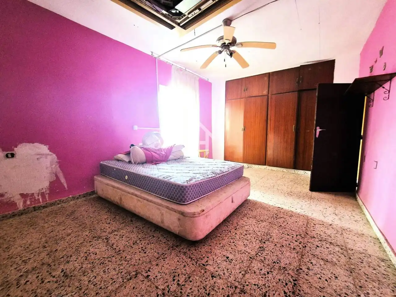 Casa en venda a Gójar, imagen 2