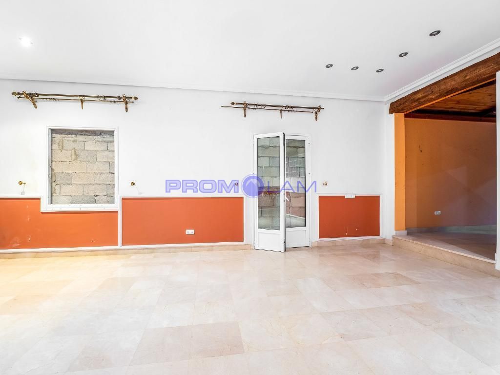 Casa o chalet en venta en Espartinas con Jardín privado, Terraza y Piscina