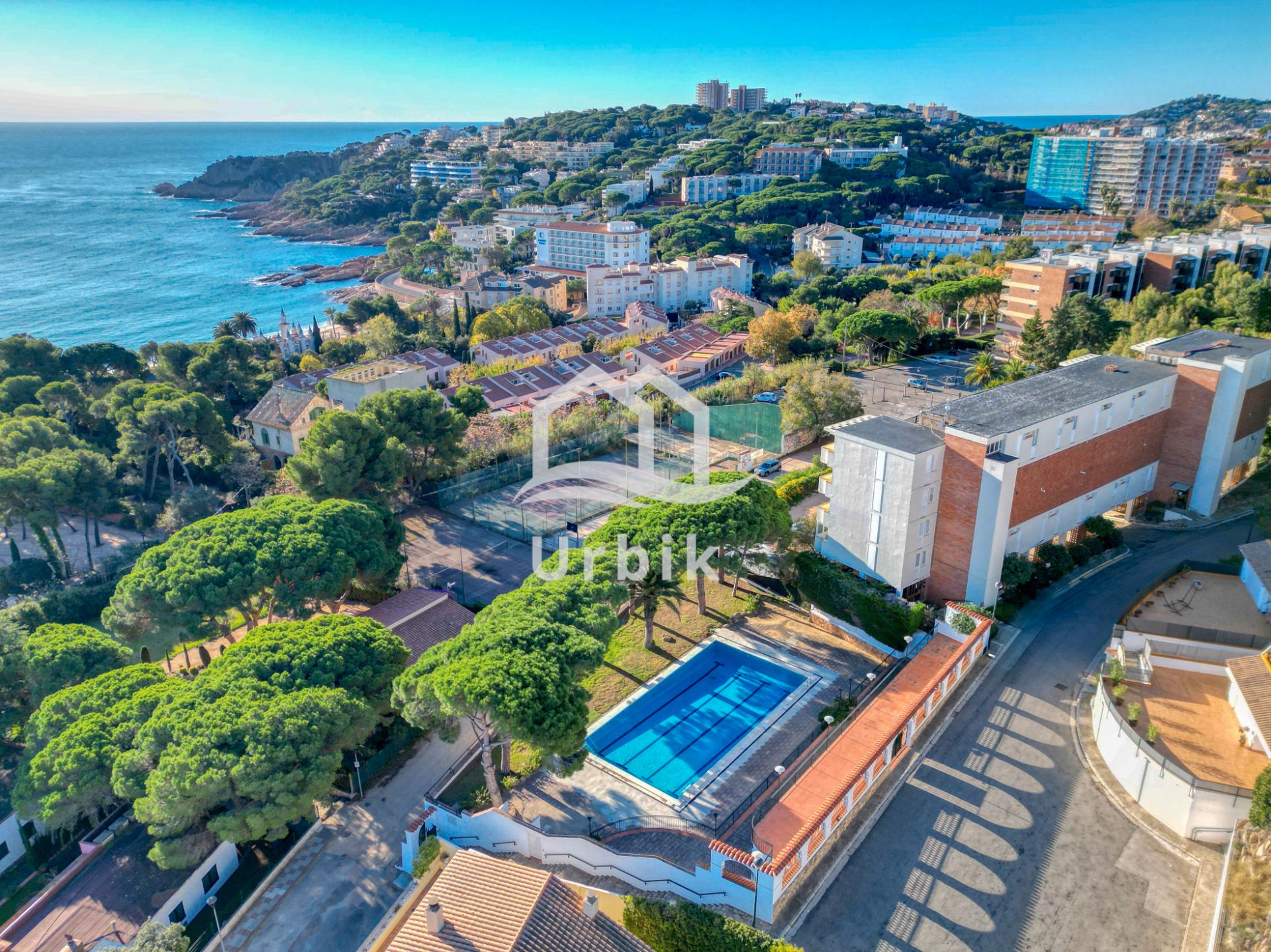 Exterior view of Flat for sale in Sant Feliu de Guíxols  with Heating, Terrace and Storage room