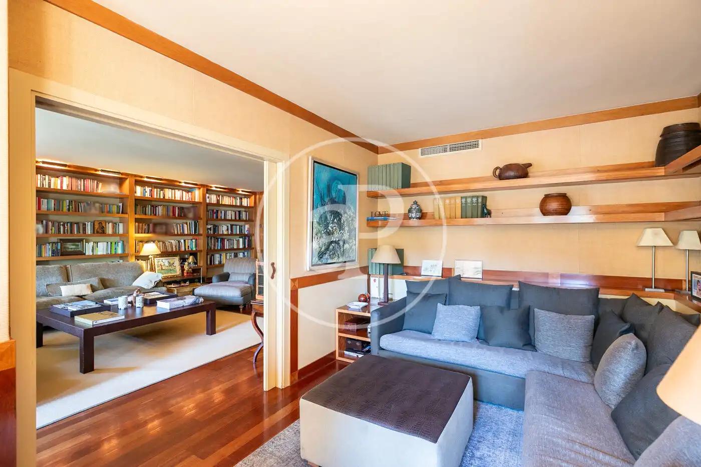 Sala de estar de Piso en venta en Barcelona con Aire acondicionado, Calefacción y Jardín privado