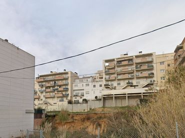 Wohnbaugrundstück zum Verkauf in Carrer Fluvià