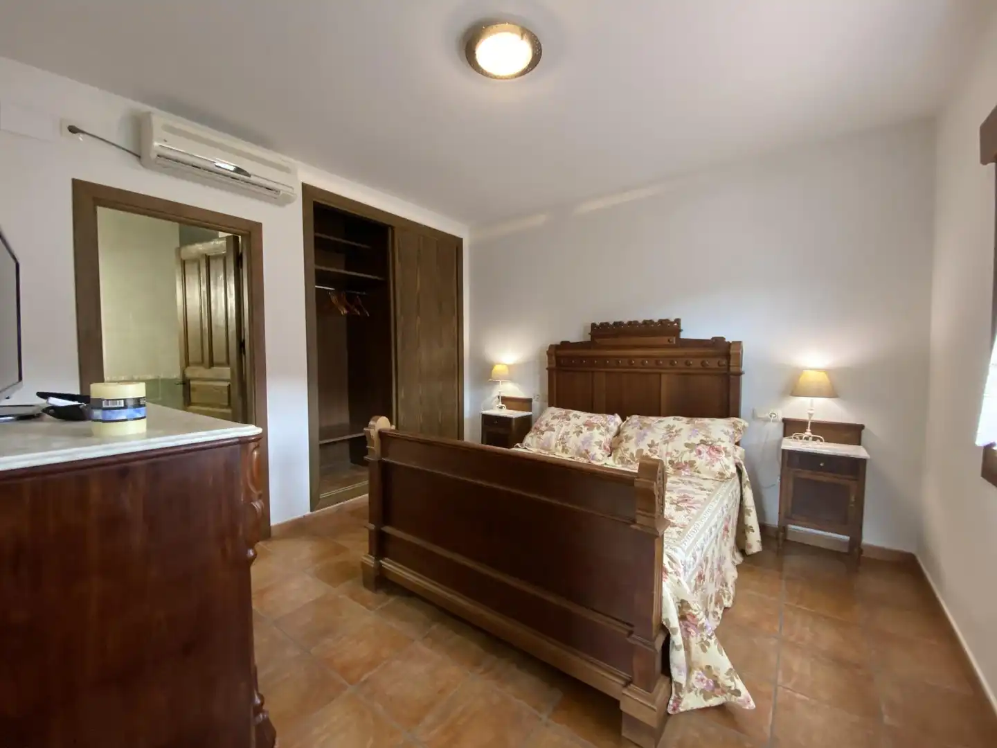 Habitación de Casa o chalet en venta en Los Cortijos  con Calefacción, Terraza y Trastero