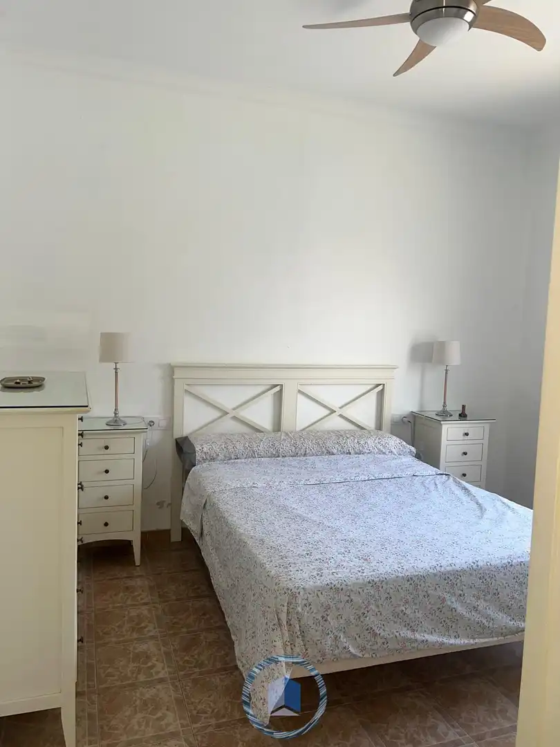 Dormitori de Casa o xalet en venda en Tocina