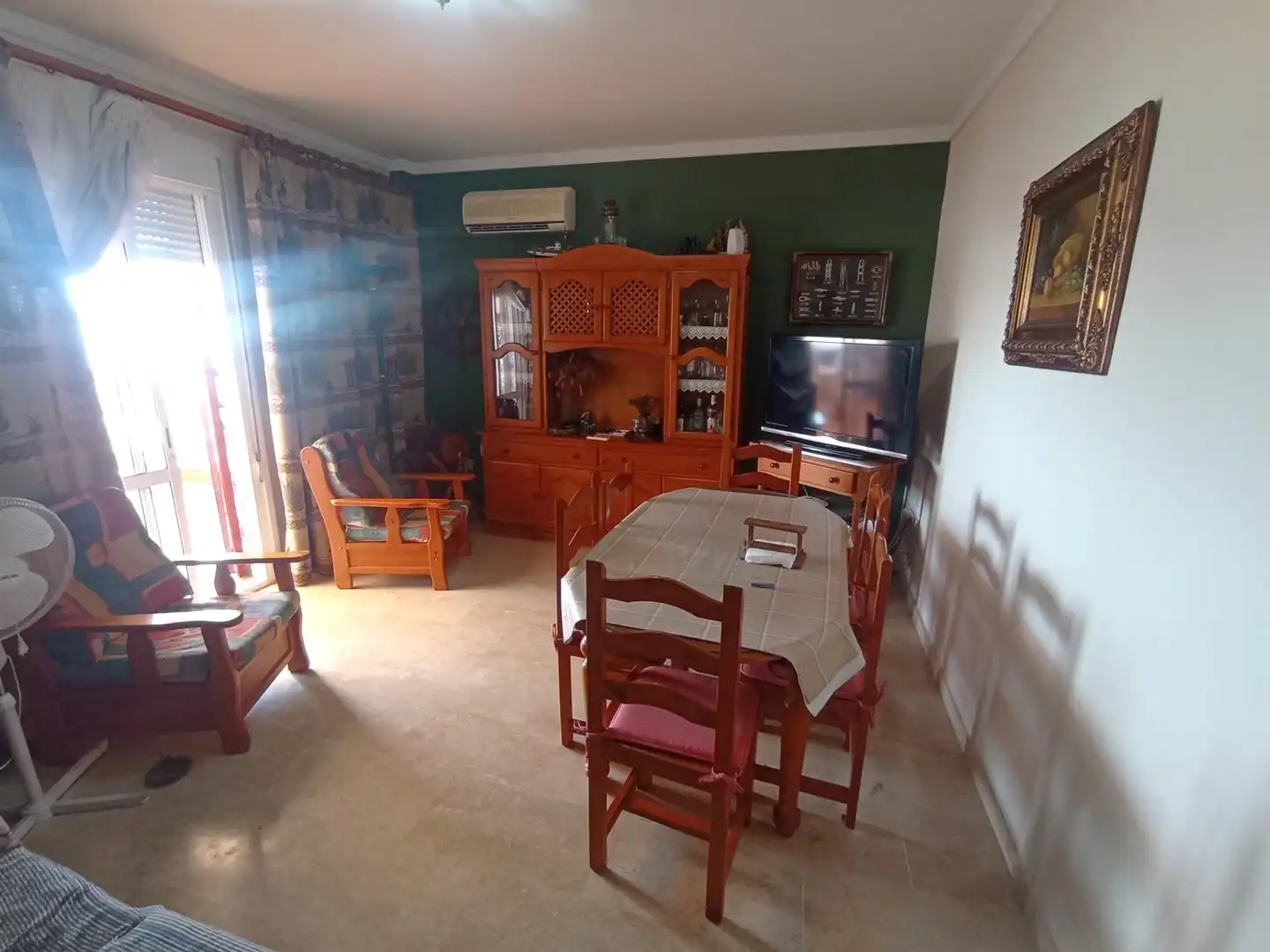 Sala d'estar de Pis en venda en Chipiona amb Calefacció