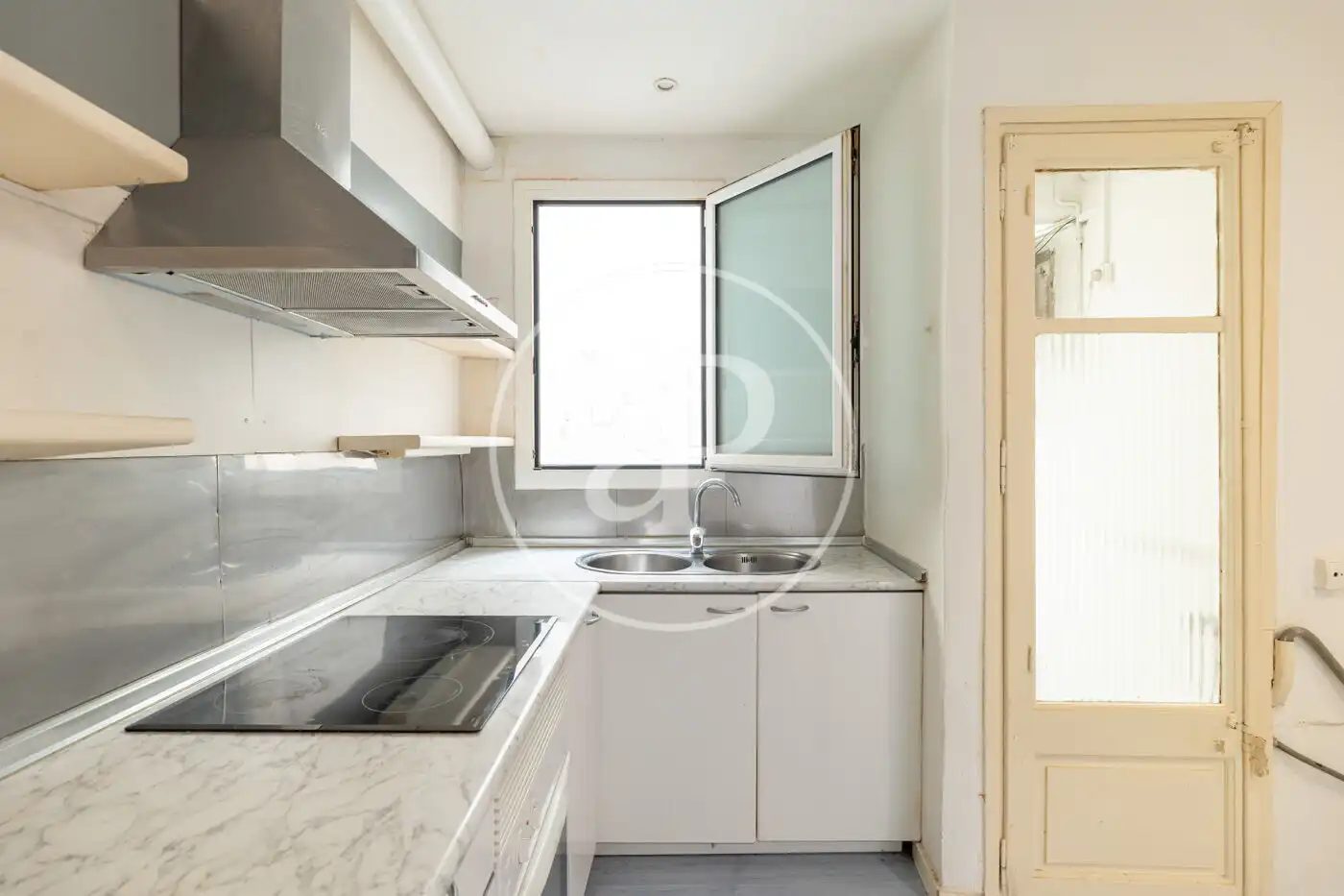 Kitchen of Flat for sale in Barcelona  with Air Conditioner and Heating